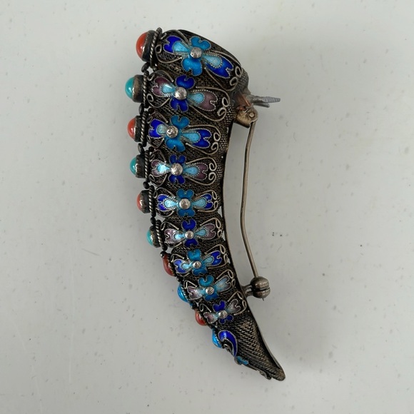 Antique intricate silver lace enamel brooch - Picture 2 of 4